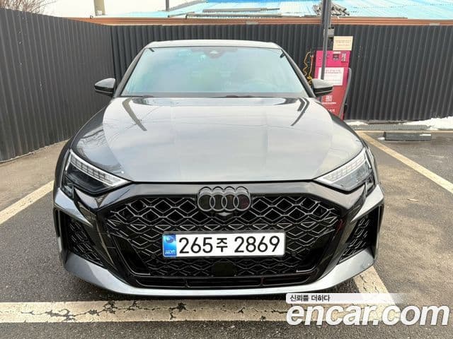 Audi RS3 (8Y) 2.5 TFSI Quattro карбон Edition, 2025 1