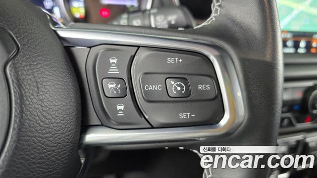 Jeep Wrangler (JL) 2.0 Overland Power top 4도어 4xe, 2022 18