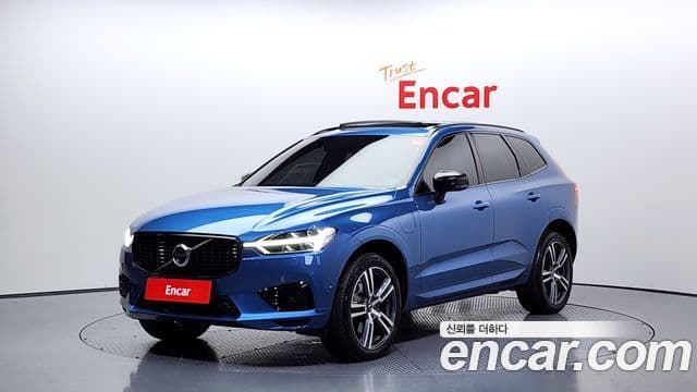 Volvo XC60 2세대 T8 R-Design, 2021 1