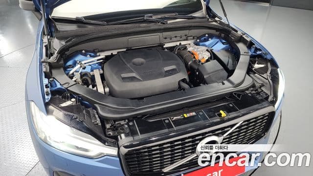 Volvo XC60 2세대 T8 R-Design, 2021 6