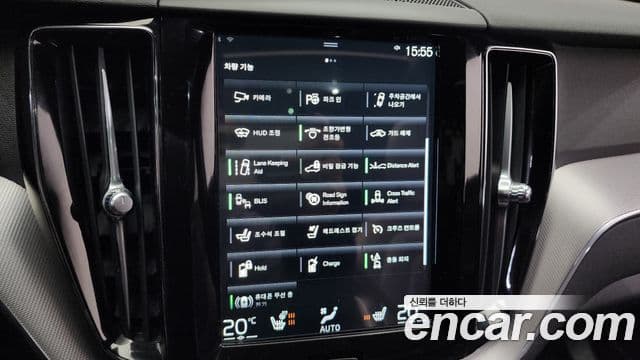 Volvo XC60 2세대 T8 R-Design, 2021 16