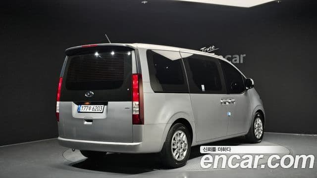 Hyundai Staria Modern, 2024 2