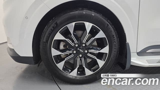 Kia Carnival 4세대 Signature, 2023 все фото