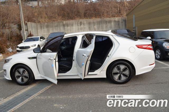 Kia K5 гибрид Luxury, 2013 4