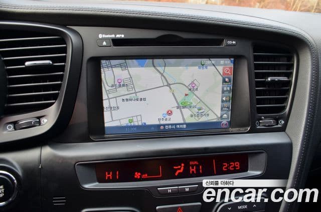 Kia K5 гибрид Luxury, 2013 11