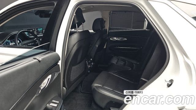 Genesis GV70, 2024 11