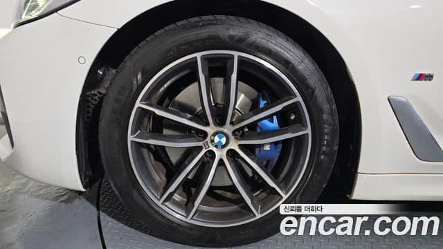 BMW 5시리즈 (G30) 520i M Sport, 2022 все фото