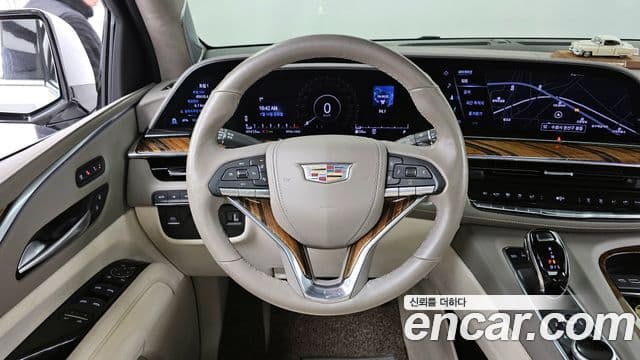Cadillac Escalade 5세대 Premium Luxury Platinum, 2023 13