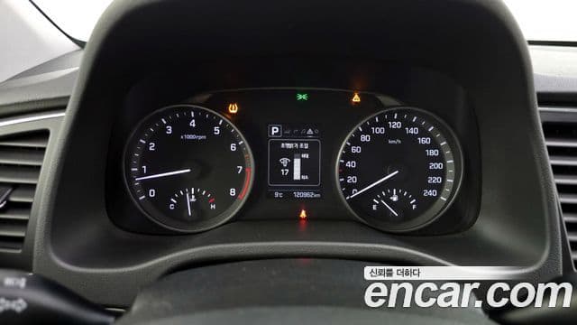 Hyundai Avante AD 1.6 GDI Value Plus, 2018 8