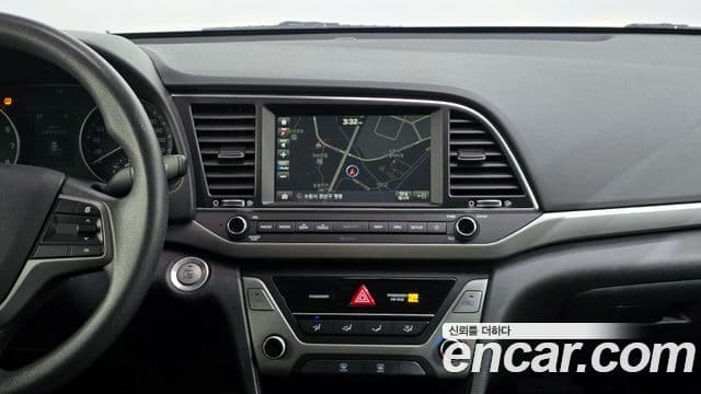 Hyundai Avante AD 1.6 GDI Value Plus, 2018 14