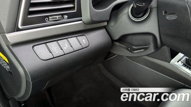 Hyundai Avante AD 1.6 GDI Value Plus, 2018 17