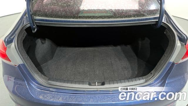 Hyundai Avante AD 1.6 GDI Value Plus, 2018 20