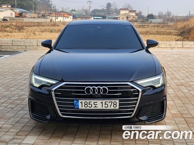 Audi A6 (C8) Premium, 2022 1