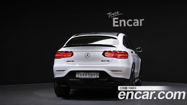 Mercedes-Benz GLC-класс X253 AMG GLC43 4MATIC купе, 2019 4