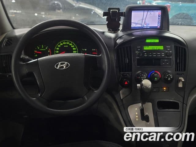 Hyundai Grand Starex CVX Deluxe, 2012 6