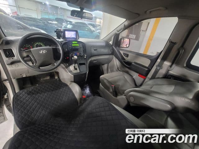 Hyundai Grand Starex CVX Deluxe, 2012 8