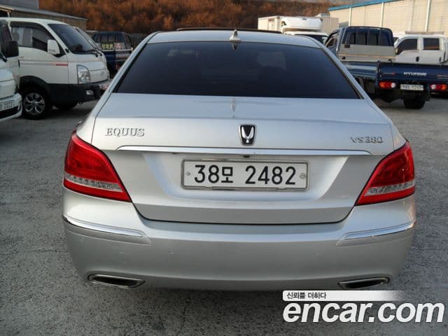 Hyundai Equus(новый кузов / новое поколение) Luxury, 2010 4