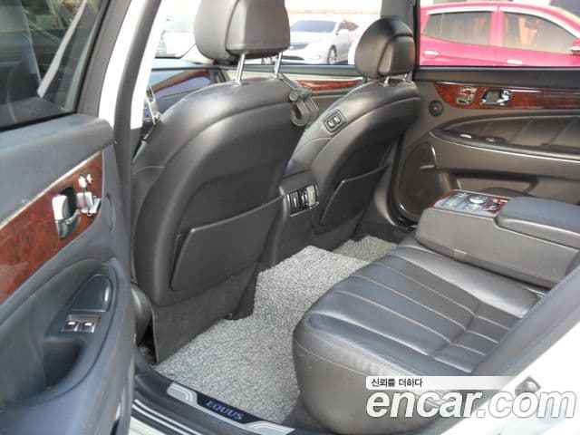 Hyundai Equus(новый кузов / новое поколение) Luxury, 2010 9