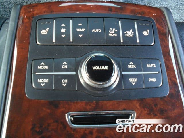 Hyundai Equus(новый кузов / новое поколение) Luxury, 2010 13