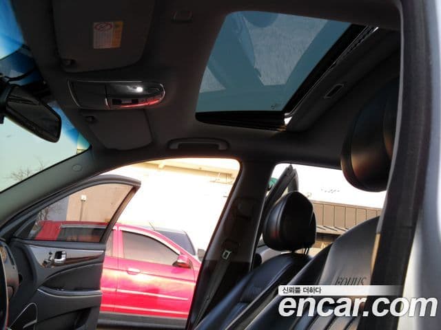 Hyundai Equus(новый кузов / новое поколение) Luxury, 2010 16