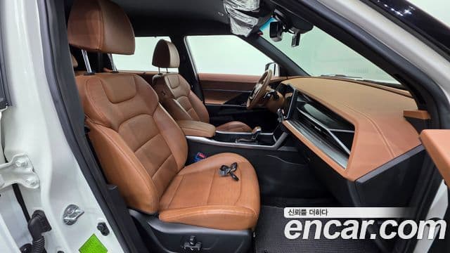 KG모빌리티(SsangYong) Torres T7, 2024 10