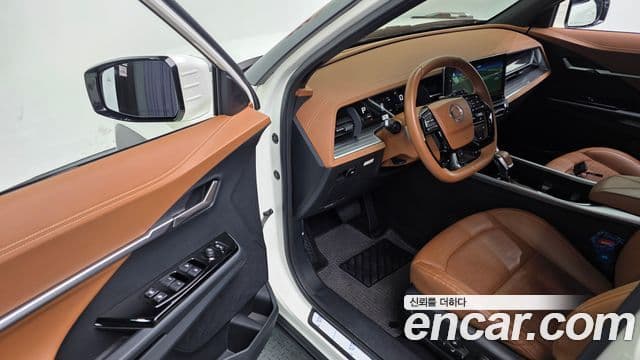 KG모빌리티(SsangYong) Torres T7, 2024 11