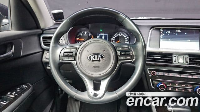 Kia K5 2세대 Prestige, 2016 11