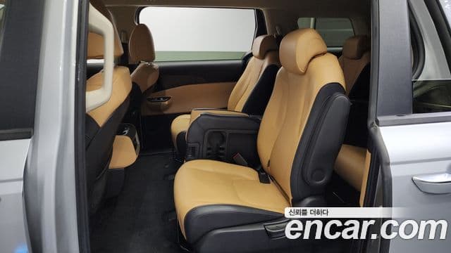 Kia Carnival 4세대 Prestige, 2021 11