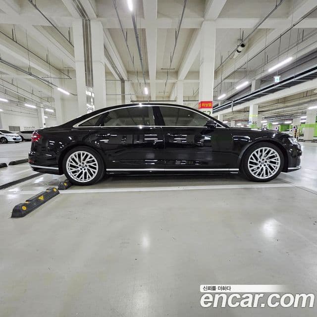 Audi A8 (D5) 50 TDI Quattro LWB, 2020 6