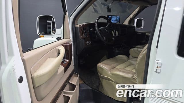 Chevrolet 익스프레스밴, 2010 10