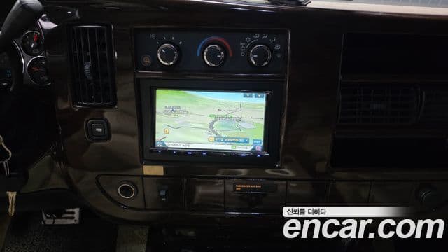 Chevrolet 익스프레스밴, 2010 15