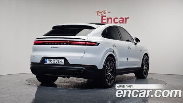Porsche Cayenne (PO536) 3.0 E-гибрид купе, 2024 2