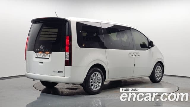 Hyundai Staria Modern, 2023 2