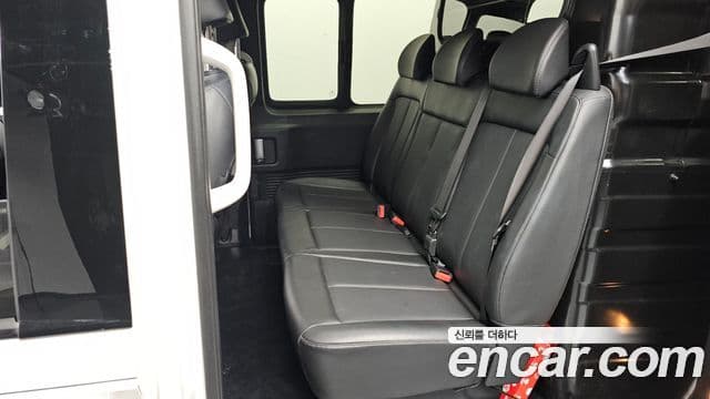 Hyundai Staria Modern, 2023 12