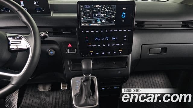 Hyundai Staria Modern, 2023 14