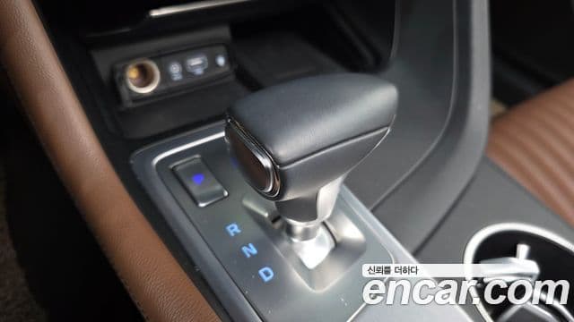 Genesis G70 Elite, 2019 9