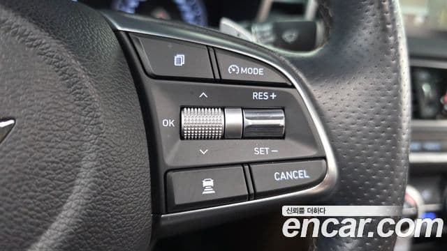 Genesis G70 Elite, 2019 19