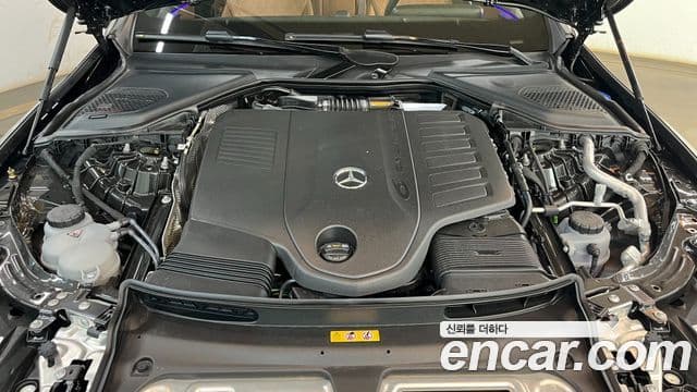 Mercedes-Benz E-класс W214 Exclusive, 2025 6