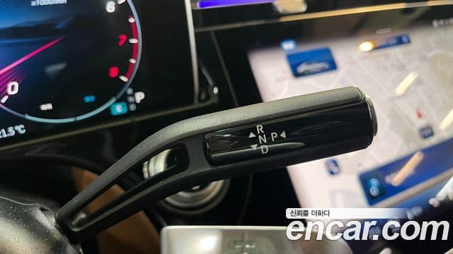 Mercedes-Benz E-класс W214 Exclusive, 2025 9