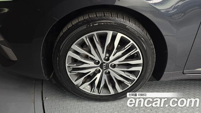 Kia K7 Premier Noblesse, 2020 все фото