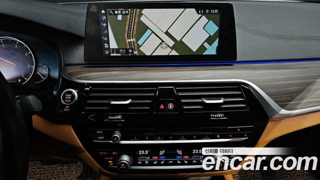 BMW 5시리즈 (G30) 520d xDrive M Sport Plus, 2017 14