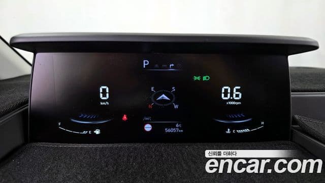 Hyundai Staria Modern, 2023 8