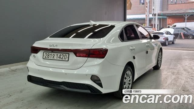 Kia The / новый New K3 2세대 Trendy, 2022 2