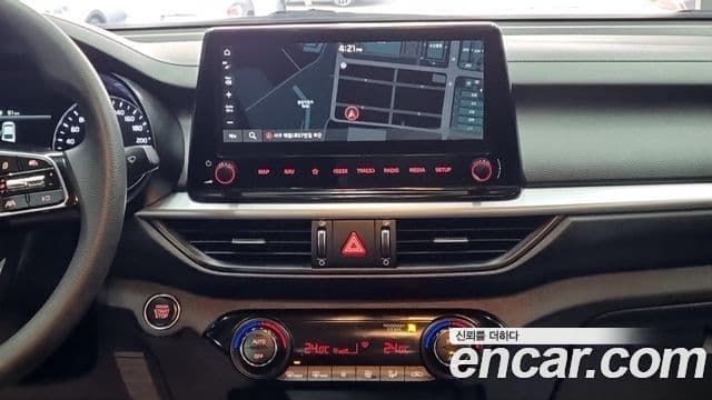 Kia The / новый New K3 2세대 Trendy, 2022 13