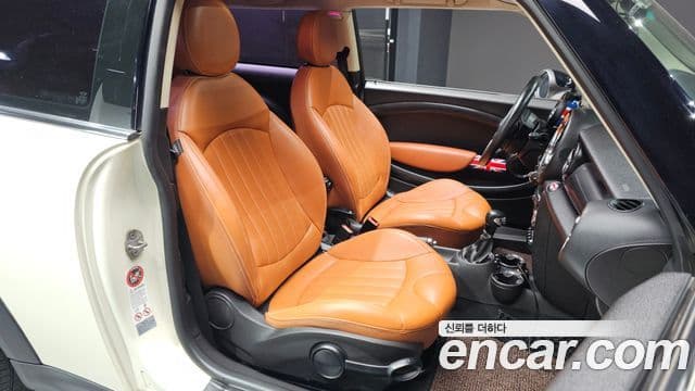 Mini Cooper S 2세대, 2011 10