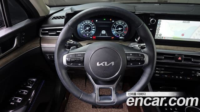Kia K5 3세대 Signature, 2023 17