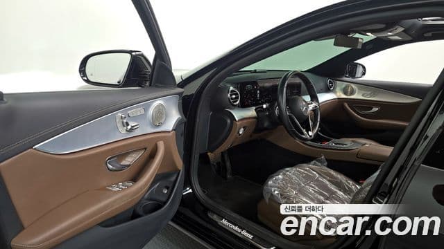Mercedes-Benz E-класс W213 Avantgarde, 2021 11