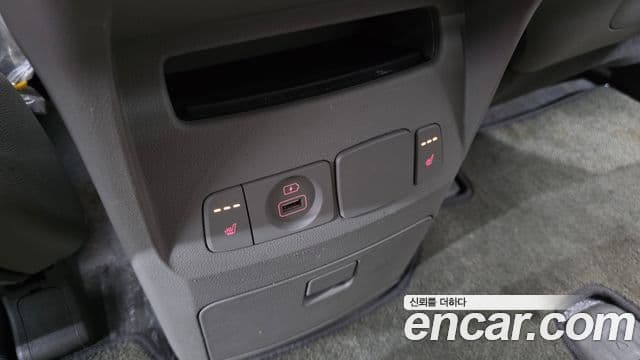 Kia The / новый New Carnival Luxury, 2019 18