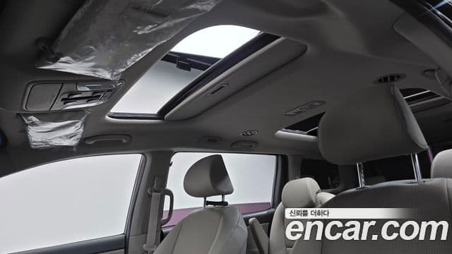 Kia The / новый New Carnival Luxury, 2019 19