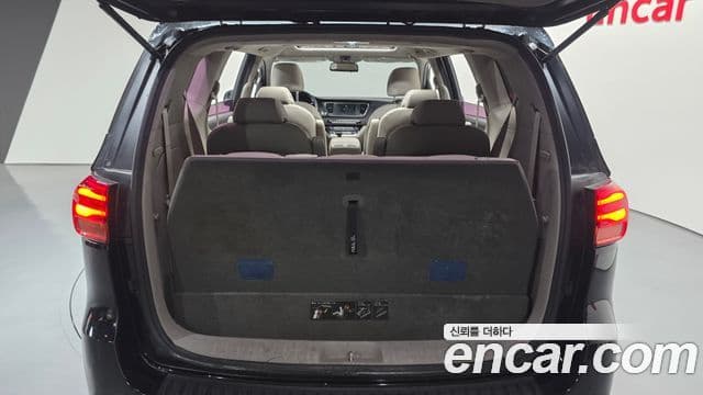 Kia The / новый New Carnival Luxury, 2019 20